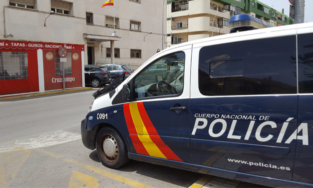 Denuncian graves deficiencias en los vehículos policiales de traslado de detenidos