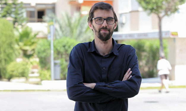 José Luis Bueno: "Las elecciones son un punto en el camino, la confluencia tiene que ser un proyecto a largo plazo"