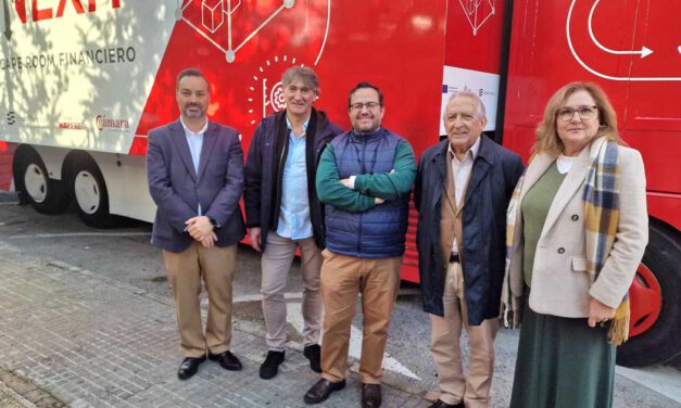 Finexit convierte el IES José Luis Tejada en una misión espacial para aprender finanzas