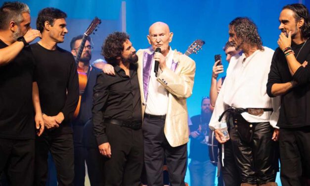 El Teatro Pedro Muñoz Seca se llena en el homenaje a Pedro el de los Majaras