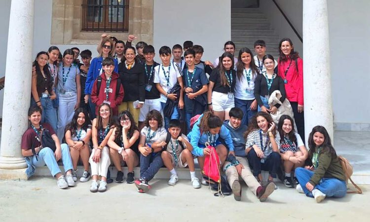 Las visitas escolares acercan la historia local a alumnos de Jerez y El Puerto en El Hospitalito