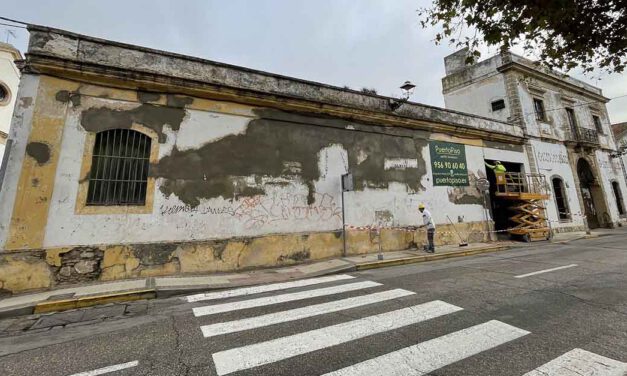 El Ayuntamiento insta al arreglo de una de las bodegas situadas en calle Valdés