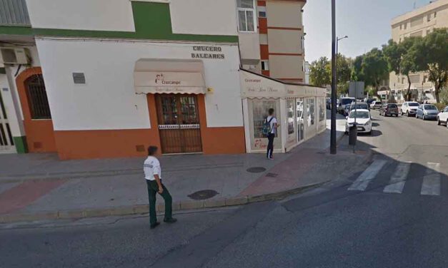 Fallece un hombre de 56 años en la calle Cruceros Baleares en El Puerto