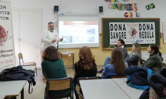 Charlas informativas sobre la importancia de donar sangre y médula ósea