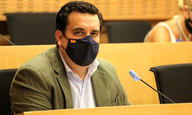 Curro Martínez: "Estamos informando a la oposición de cada paso del contrato de Mantenimiento Urbano"