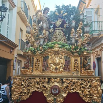Un Miércoles Santo lleno de Esperanza con el Olivo