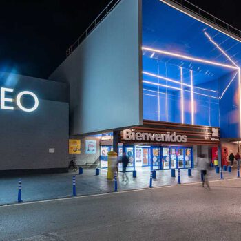 El centro comercial El Paseo organiza sorteos, velero por la Bahía y experiencias mágicas por San Valentín
