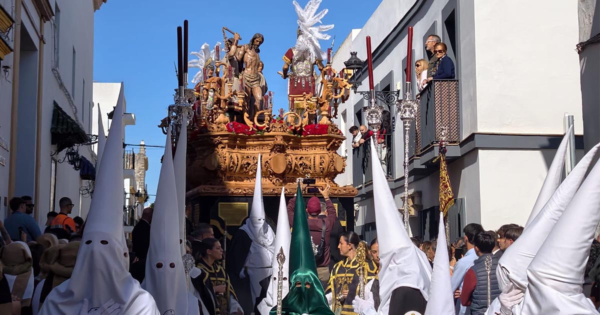 La Flagelación recorrió las calles en un Domingo de Ramos marcado por el recogimiento