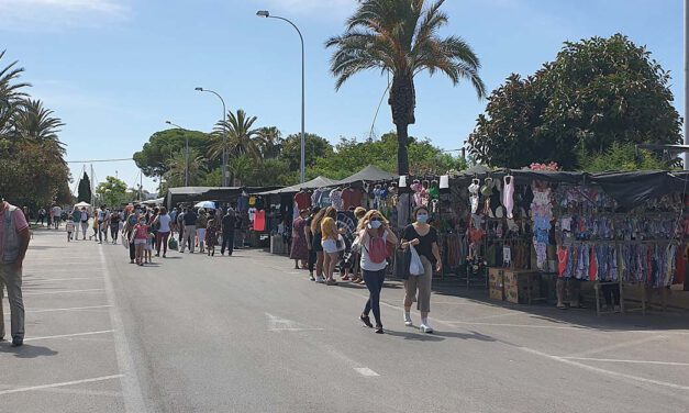 La Policía Local detiene a dos carteristas rumanas en el mercadillo de los martes