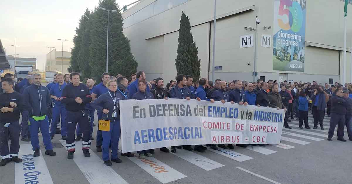 Unión Portuense muestra su rechazo a los recortes en el sector aeronáutico