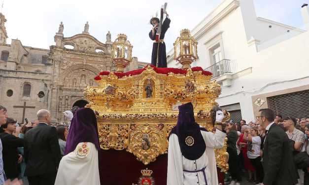 Adiós definitivo a la Madrugá: el Nazareno seguirá saliendo en Jueves Santo