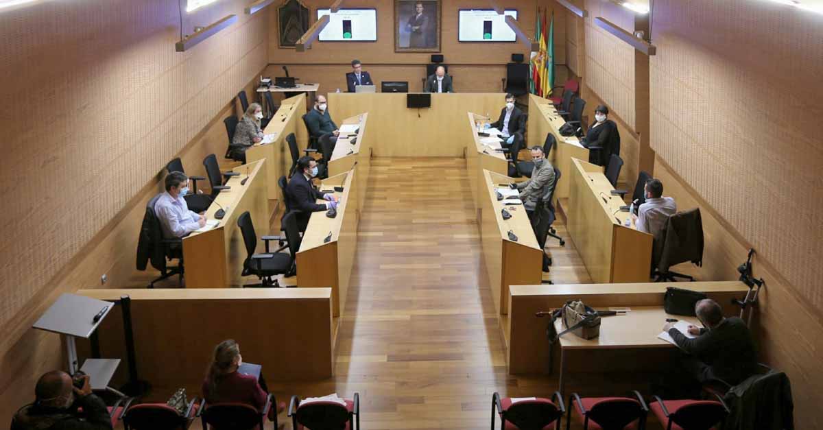 Aprobado por unanimidad el pago de 559.000 euros en facturas a proveedores municipales