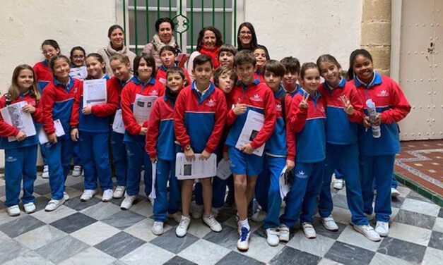 Alumnos de El Centro Inglés visitan el Museo Municipal