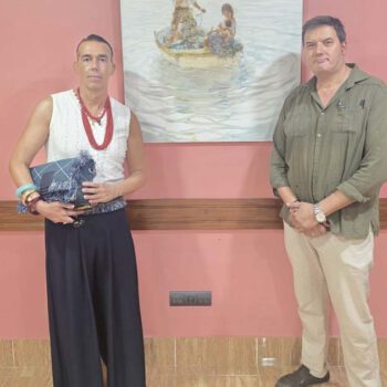 Adrián Ferreras recorre 26 años de trayectoria artística en la exposición «Reencuentro»