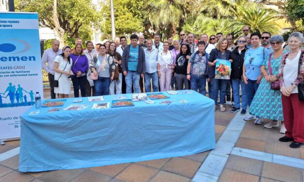 Afemen conmemora el Día Mundial de la Salud Mental con una mesa informativa en la Plaza Isaac Peral