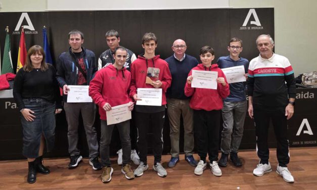 Los Toruños reúne la fase final del Campeonato Provincial DGA de Ajedrez