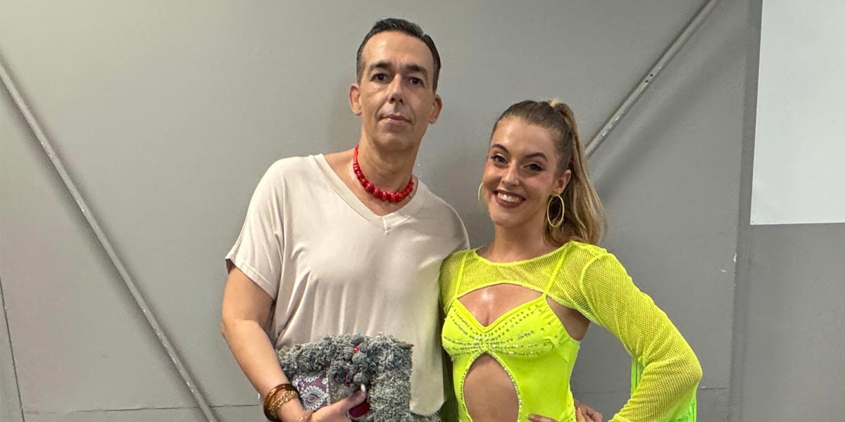 Más de 200 alumnos llenan de ritmo el Teatro Pedro Muñoz Seca en la gala de e-MOTION Dance Studio