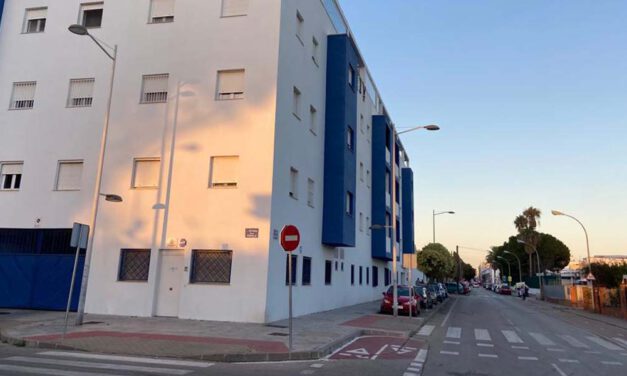 Suvipuerto deja en oferta permanente los 12 garajes no adjudicados hasta ahora en Cruces y Menesteo