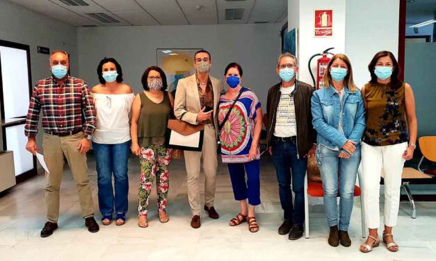 El Mercadillo Artesanal de la calle Luna se instalará todos los viernes y sábados de verano