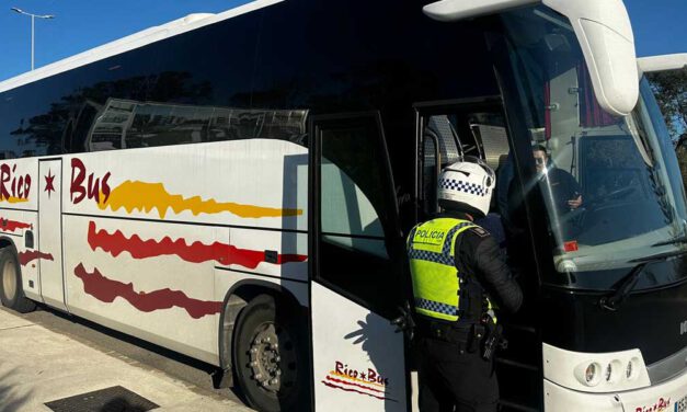 Un total de 16 vehículos fueron denunciados en El Puerto durante la campaña de vigilancia y control de transporte escolar