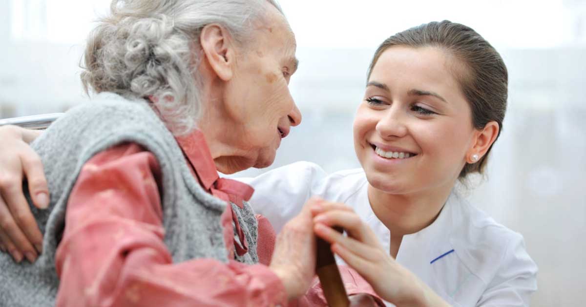 El Ayuntamiento reanuda su Plan Formativo con un curso sobre atención sociosanitaria a personas dependientes