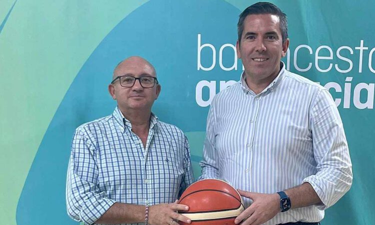 González Nieto muestra a Adolfo Magrañalla disposición de El Puerto para acoger distintos eventos baloncestísticos