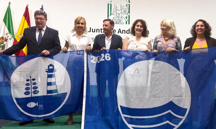 El Puerto revalida cinco Banderas Azules y el distintivo Centro Azul para este verano