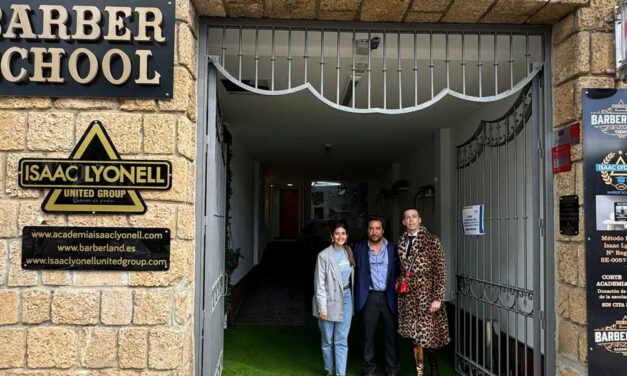 El grupo Isaac Lyonell organiza un "Evento de Cortes Solidarios" a beneficio de la Asociación Autismo El Puerto