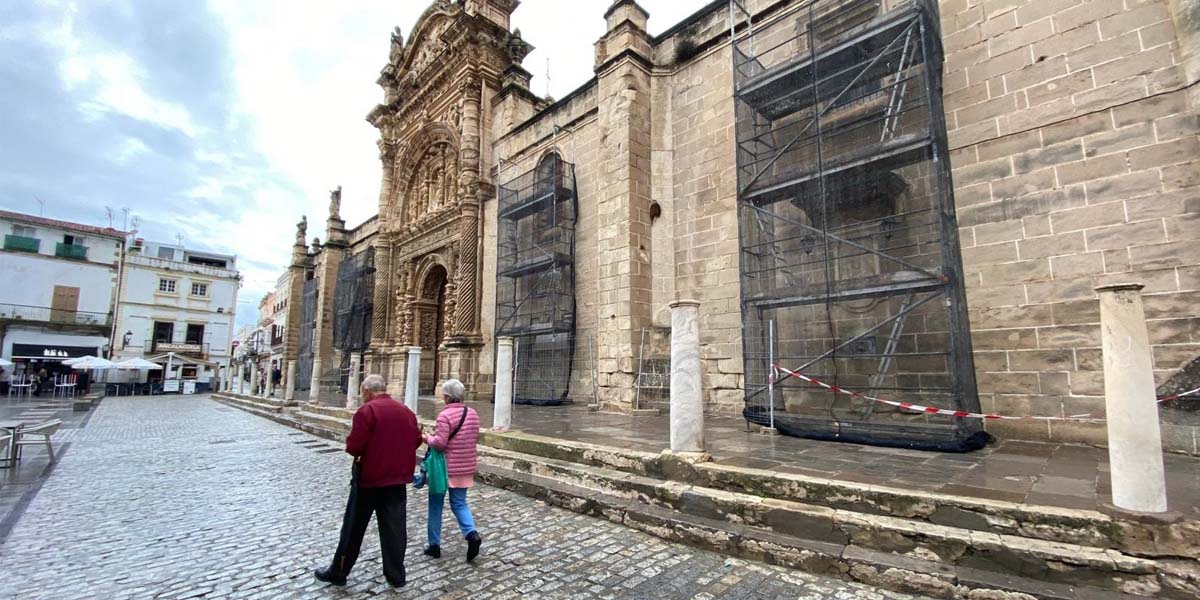 Las obras de Restauración de la Basílica Mayor de El Puerto ya están en Marcha