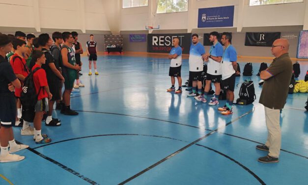 El Medina Basketball Tournament convierte el Pabellón Angelita Alta en el epicentro del baloncesto juvenil internacional