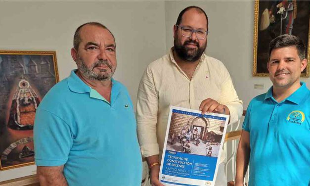 Nuevo curso para la construcción de belenes con la Asociación portuense "Ángel Martínez"