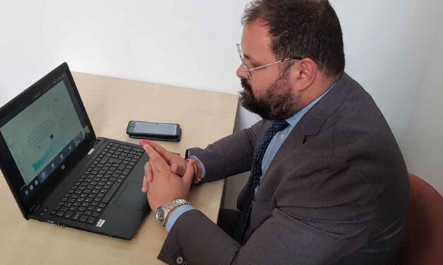 Bello aborda la ERACIS con distintos colectivos portuenses