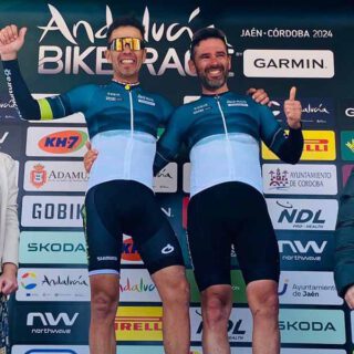 El portuense Carlos Molina gana la carrera Andalucía Bike Race en la categoría M40