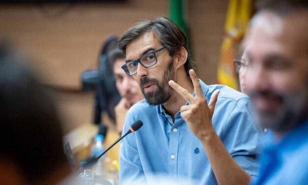 IU: "Impulsa está al borde de la quiebra"