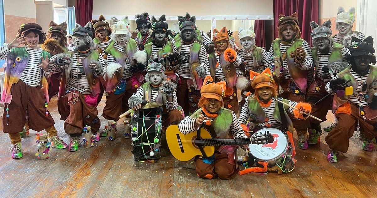 La cantera portuense emociona al Falla con “Las vecinas de Doña Blanca” y “Los granujas”