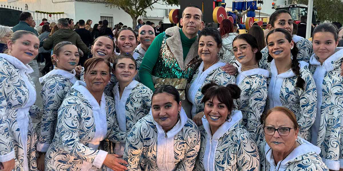 La Cabalgata del Poblado de Doña Blanca llena de público las calles del enclave