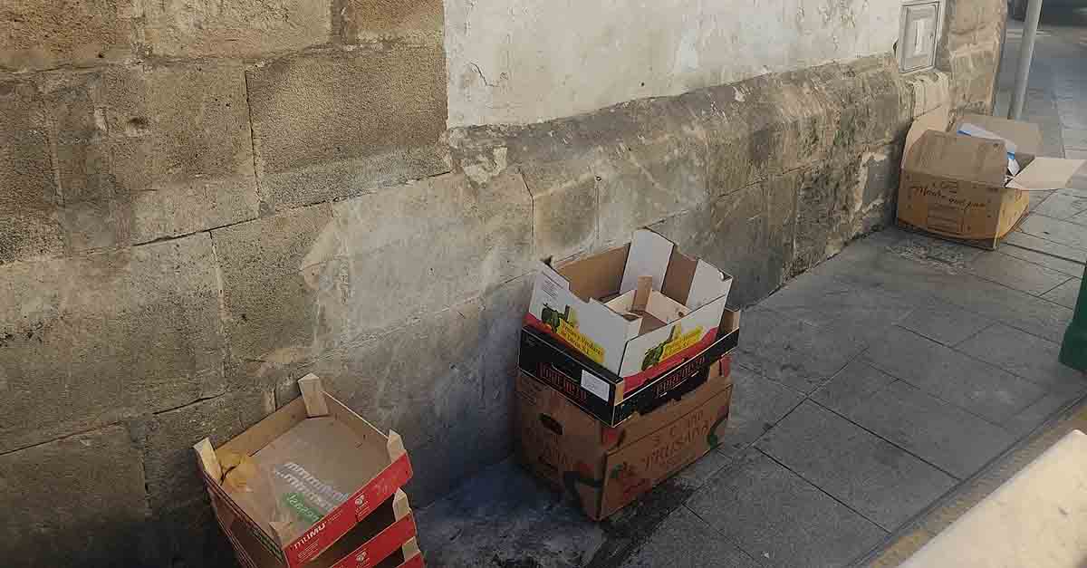 Vox propone la recogida selectiva de papel y cartón en los comercios de El Puerto