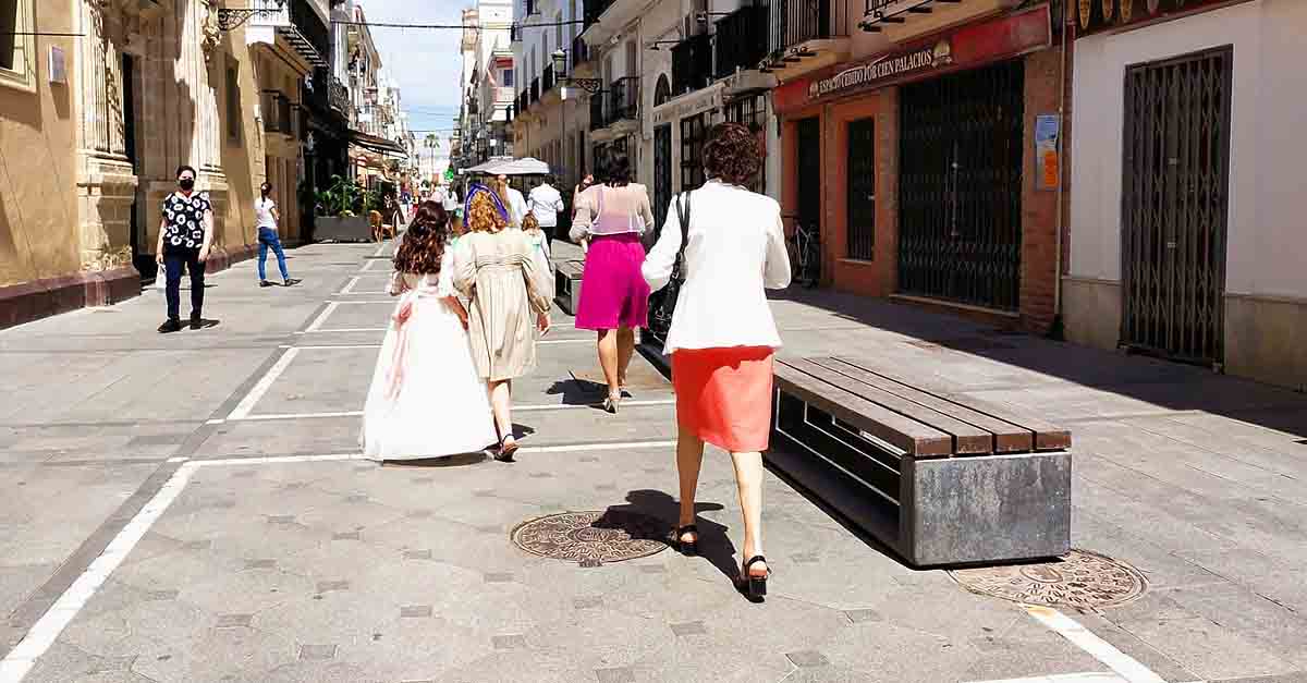 La Junta alerta de rebrotes por comuniones y reuniones familiares