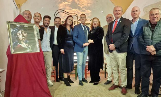 La Exaltación al Nazareno llena de emoción la Peña Flamenca Al Alma