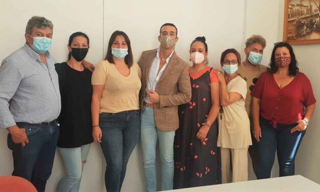 Las academias de baile  de El Puerto participarán en la Segunda Bienal de Flamenco