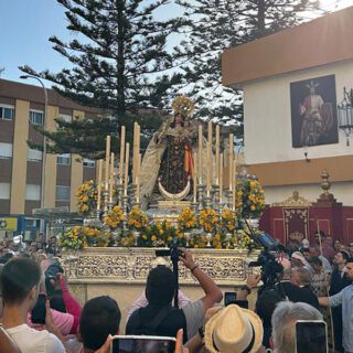 La Virgen del Carmen reúne a cientos de fieles en una jornada de fervor y tradición