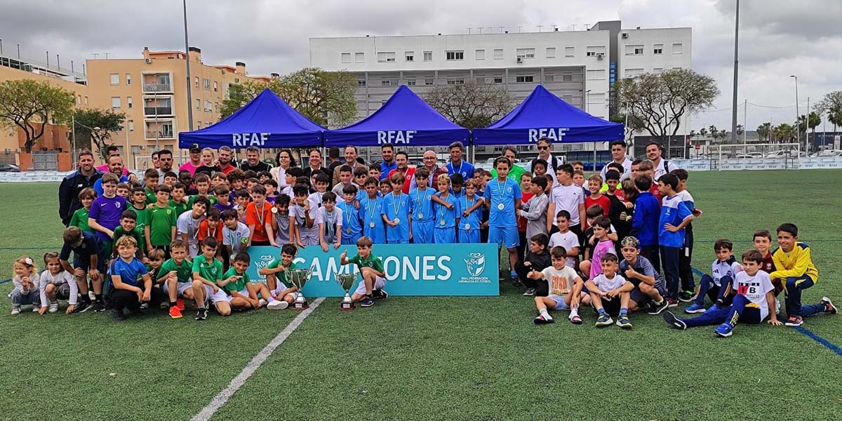 El Puerto acoge el Campeonato Andaluz de Escuelas de Fútbol con 225 jóvenes promesas
