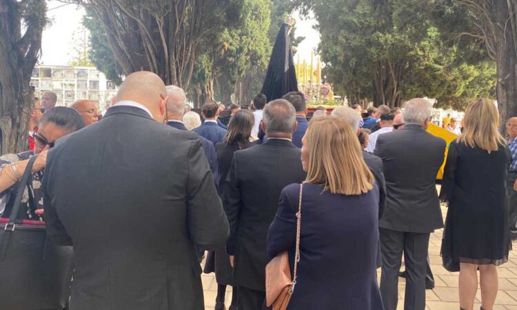 Adjudicado el servicio de recogida de contenedores del Cementerio Municipal 2025–2027