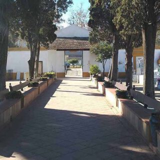 El Ayuntamiento amplía el horario de visitas al cementerio municipal del 30 de octubre al 2 de noviembre