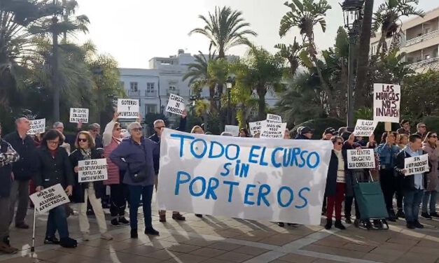 La comunidad educativa del CEPER La Arboleda Perdida reclama soluciones al Ayuntamiento