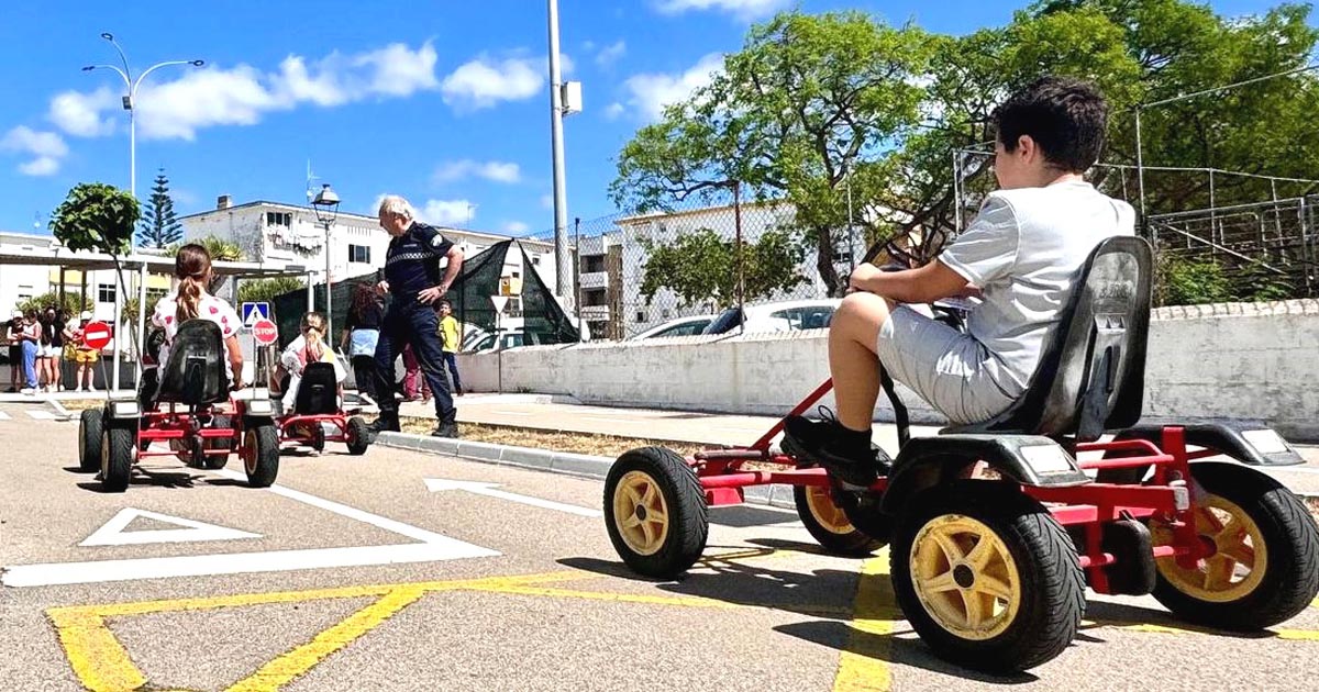 Así aprenden a evitar accidentes casi 1.000 escolares en El Puerto