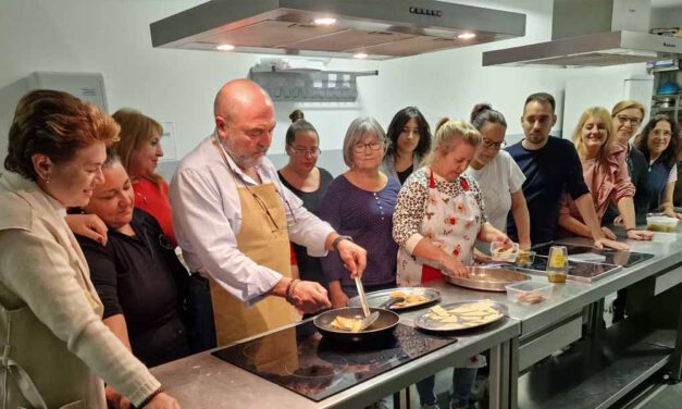 Gran acogida del curso "Gastronomía Navideña", impulsado por la Concejalía de Relaciones con la Ciudadanía