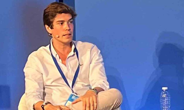 NNGG El Puerto organiza una actividad formativa para aprender a comunicarse de forma efectiva