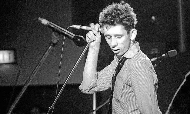 'Crock of gold: bebiendo con Shane Mcgowan', la vida de un icono musical británico
