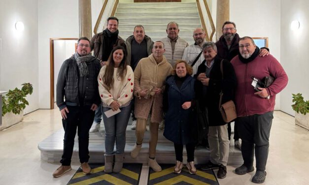 Calleja ultima la programación del Carnaval de El Puerto 2025 con el Consejo Municipal